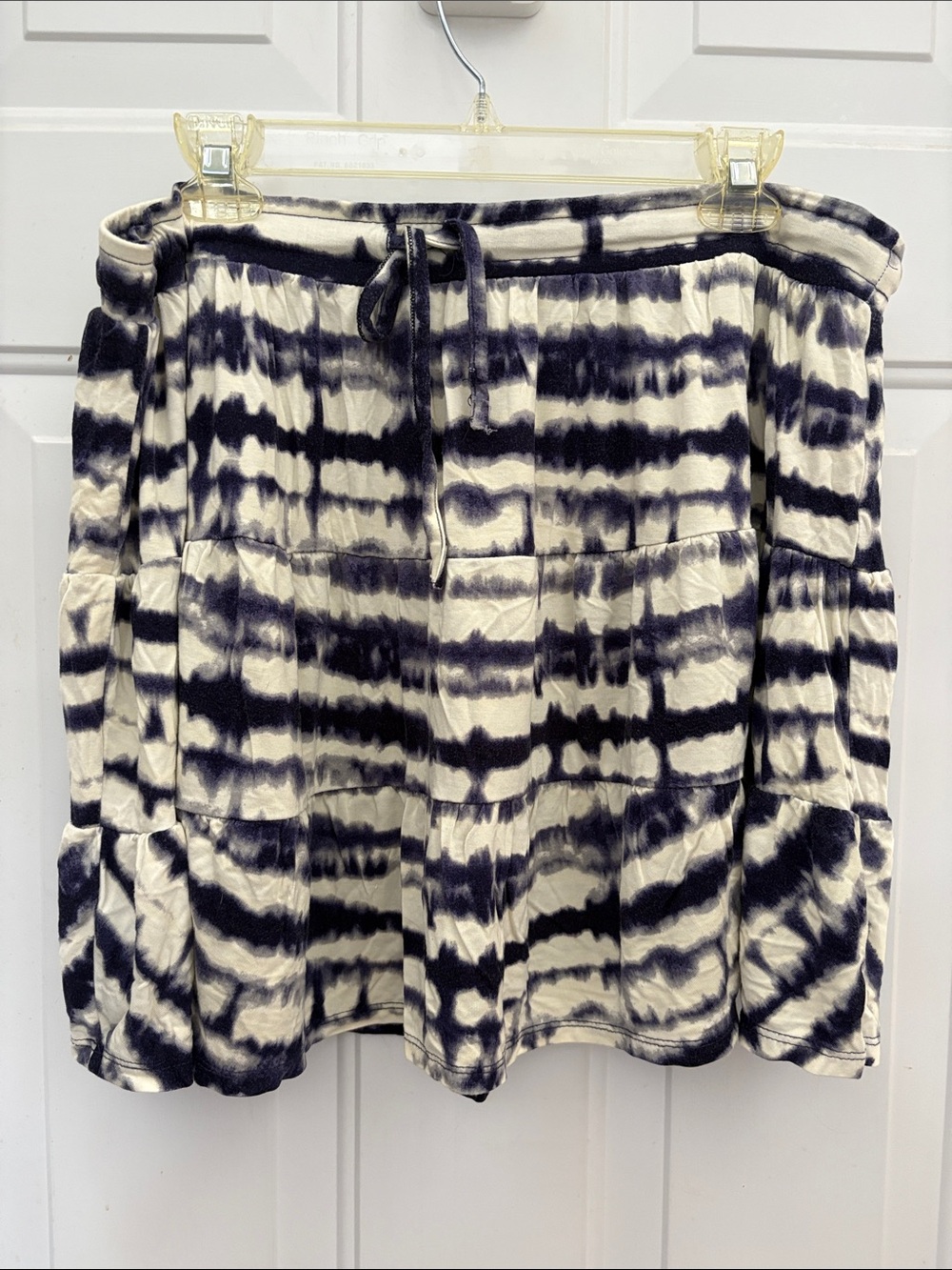 LuLaRoe Blue and Cream Tie-Dye Mini Skirt sz XL